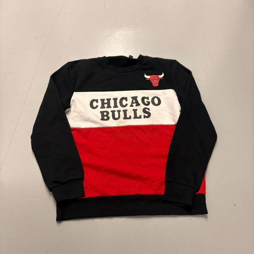 Chicago Bulls Colorblock Crewneck Sweatshirt